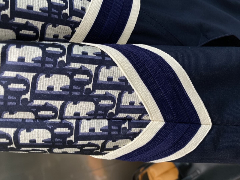 chr1st1an D10r outwear